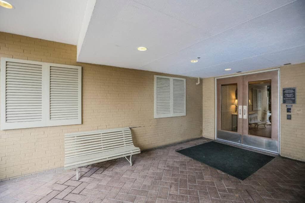 Center Downtown! King Bed! Private Balcony! Pt8I Villa Atlanta Exterior photo